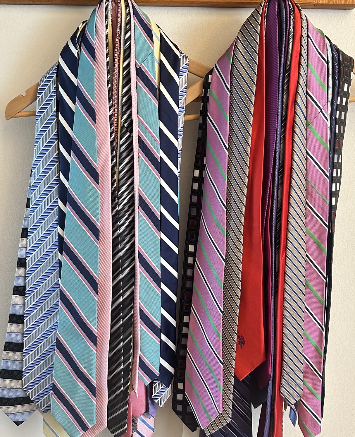 36 Multicolor Neck Ties Various Patterns & Brands… - image 2