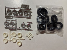 Piezas de coche modelo - AMT 1955 Chevrolet Corvette ruedas neumáticos y respaldo solo 1/25