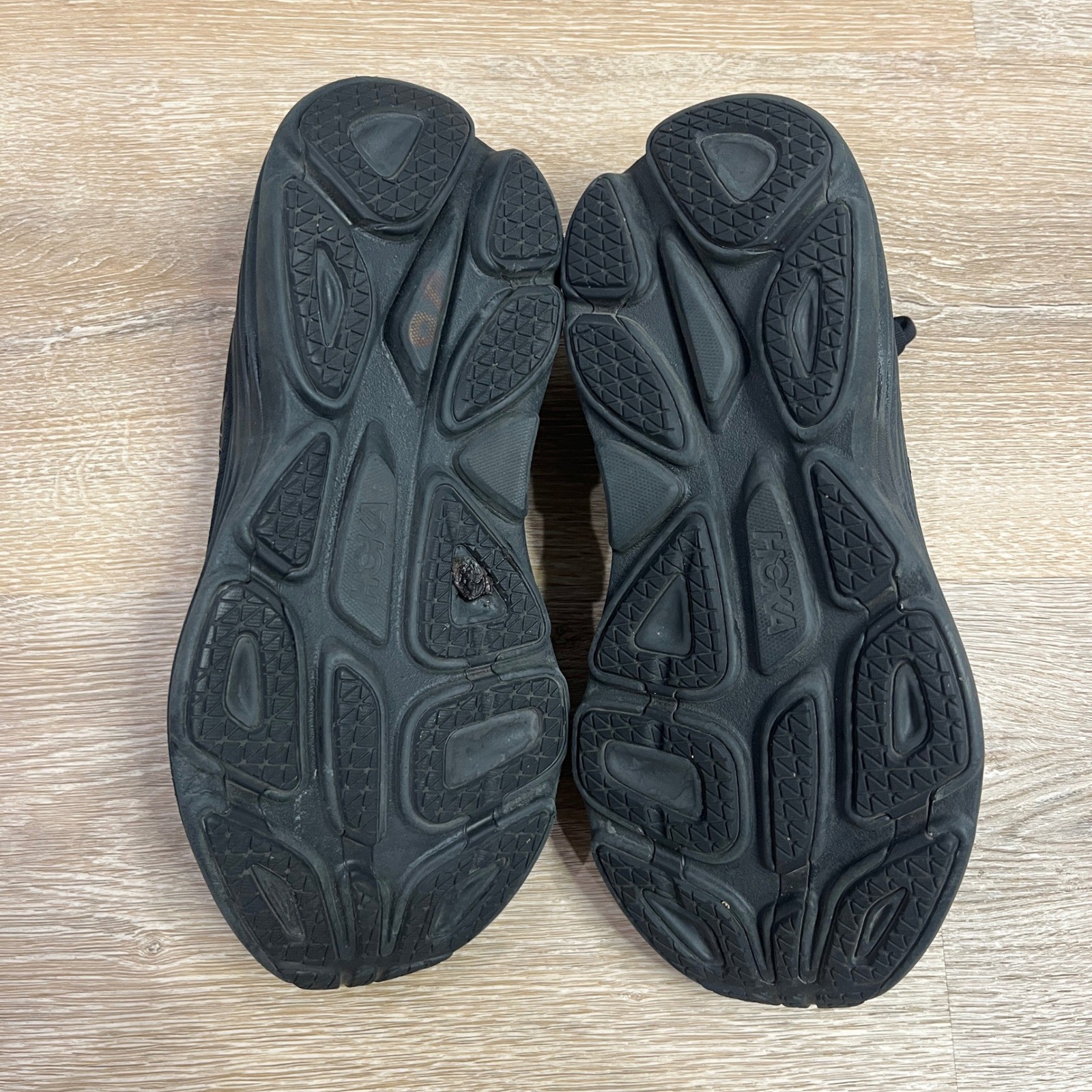 Hoka Bondi 8 Womens Running Shoes Black Black 1127952 BBLC Size 8B thumbnail 6