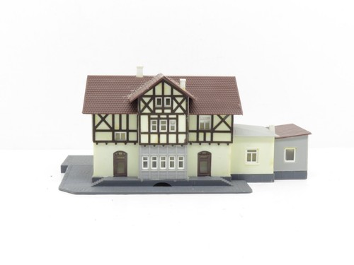 ARNOLD RAPIDO MAQUETTE GARE DE RENCHEN 6460 - N 1/160 - BEL ETAT | Zustand: Occasion