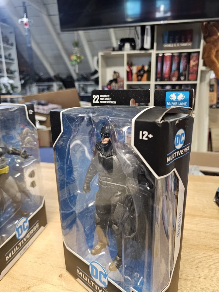 Лот товаров Mcfarlane DC Multiverse Batman Hush Dark Knight Flash Justice League 10 фигурок - Изображение 4 из 4