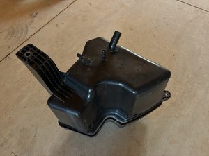 2019 2020 2021 2022 Mercedes Sprinter DEF Tank w/ Pump Assembly Bluetek OEM