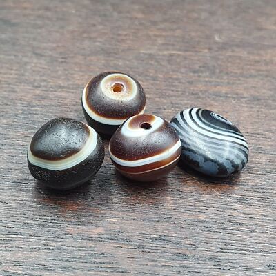 AA Antique Tibetan Banded Agate Bead Natural Patterns Agate Amulet Lot 4 pcs