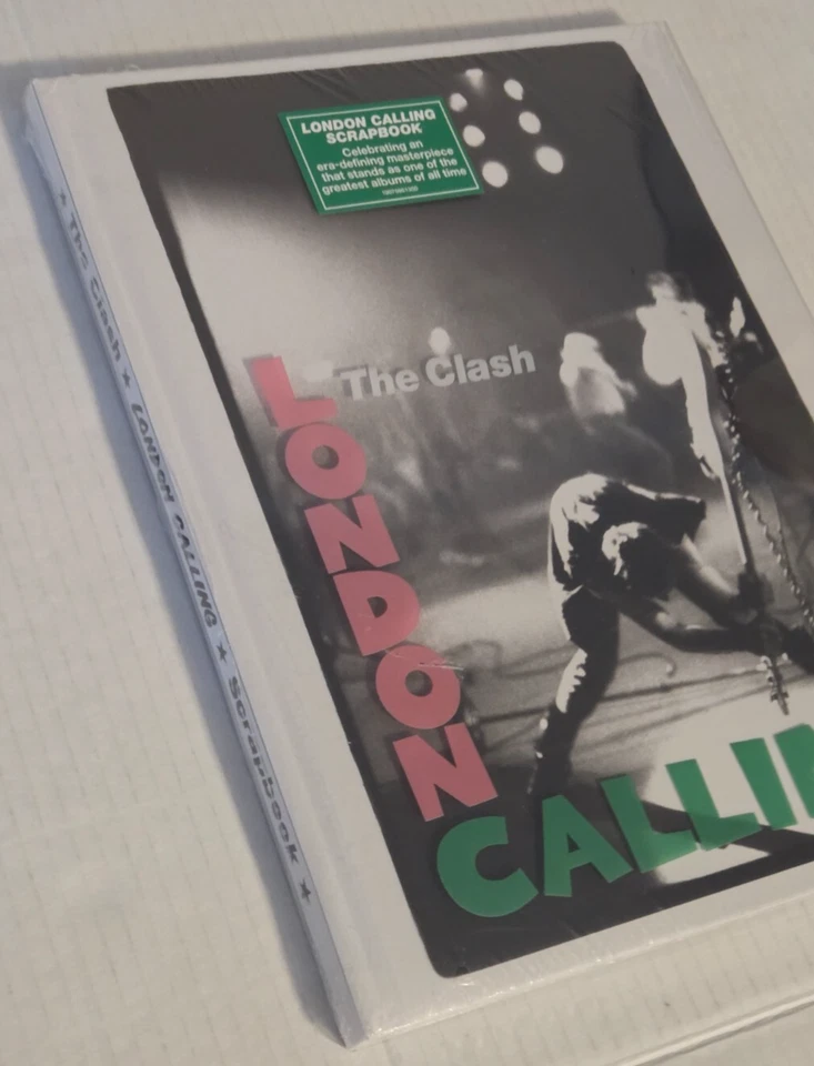 The Clash - London Calling: Scrapbook Deluxe Ed, With Book - SEALED Foto 2 de 4