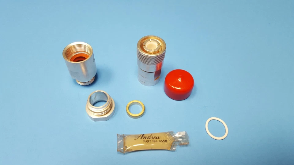 Connector for 1/2 ", 40801A,  ANDREW LLC,  Foam Dielectric Heliax Coaxial Cable - Image 2 of 4