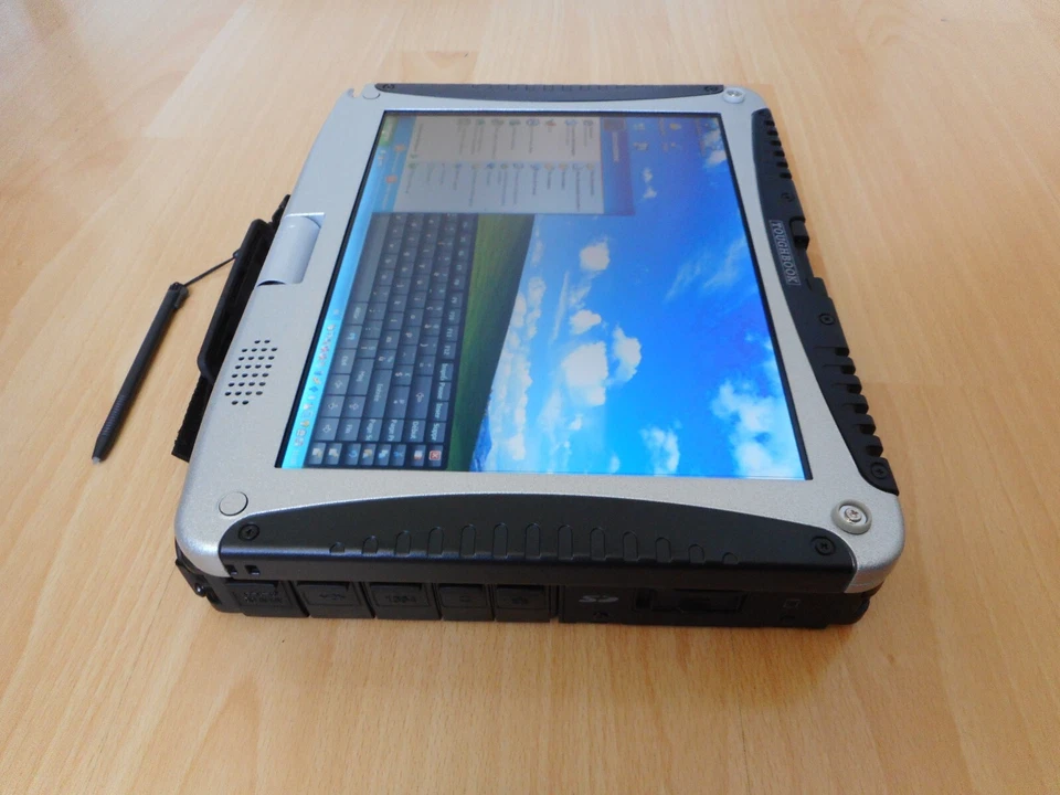 Panasonic TOUGHBOOK CF-19 comme neuf Windows XP Professionnel SSD 250 Go Ram 4Go - Photo 3/4