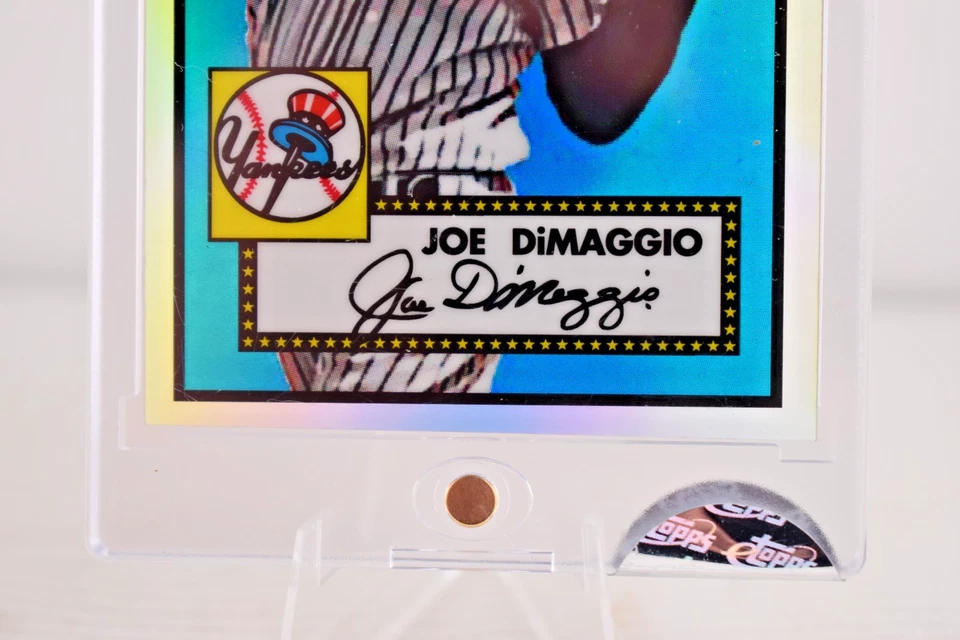 JOE DiMAGGIO 2007 E-Topps Refractor Uncirculated # 1499 Made - Image 2 of 4