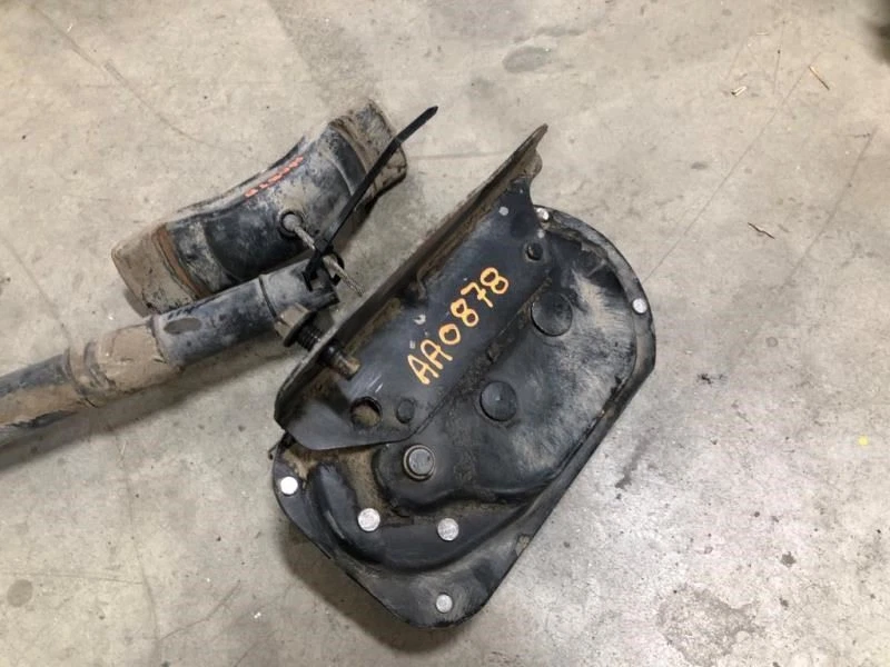 Soporte de montaje de rueda de repuesto Ford F350 Super Duty 99 usado Foto 4 de 4