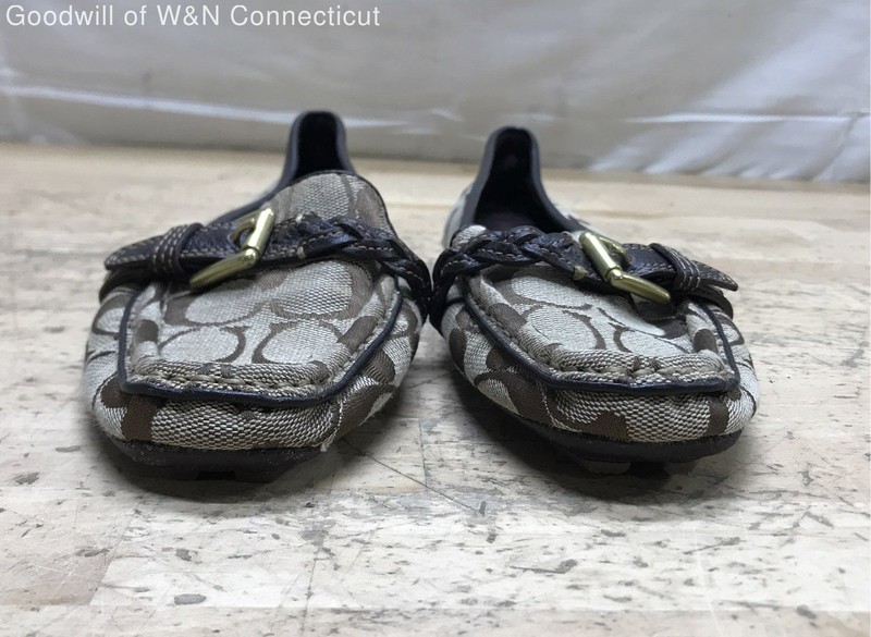 Coach Loafer Women Brown Flats - US 6