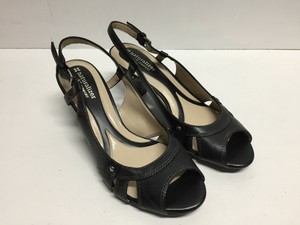 naturalizer open toe shoes