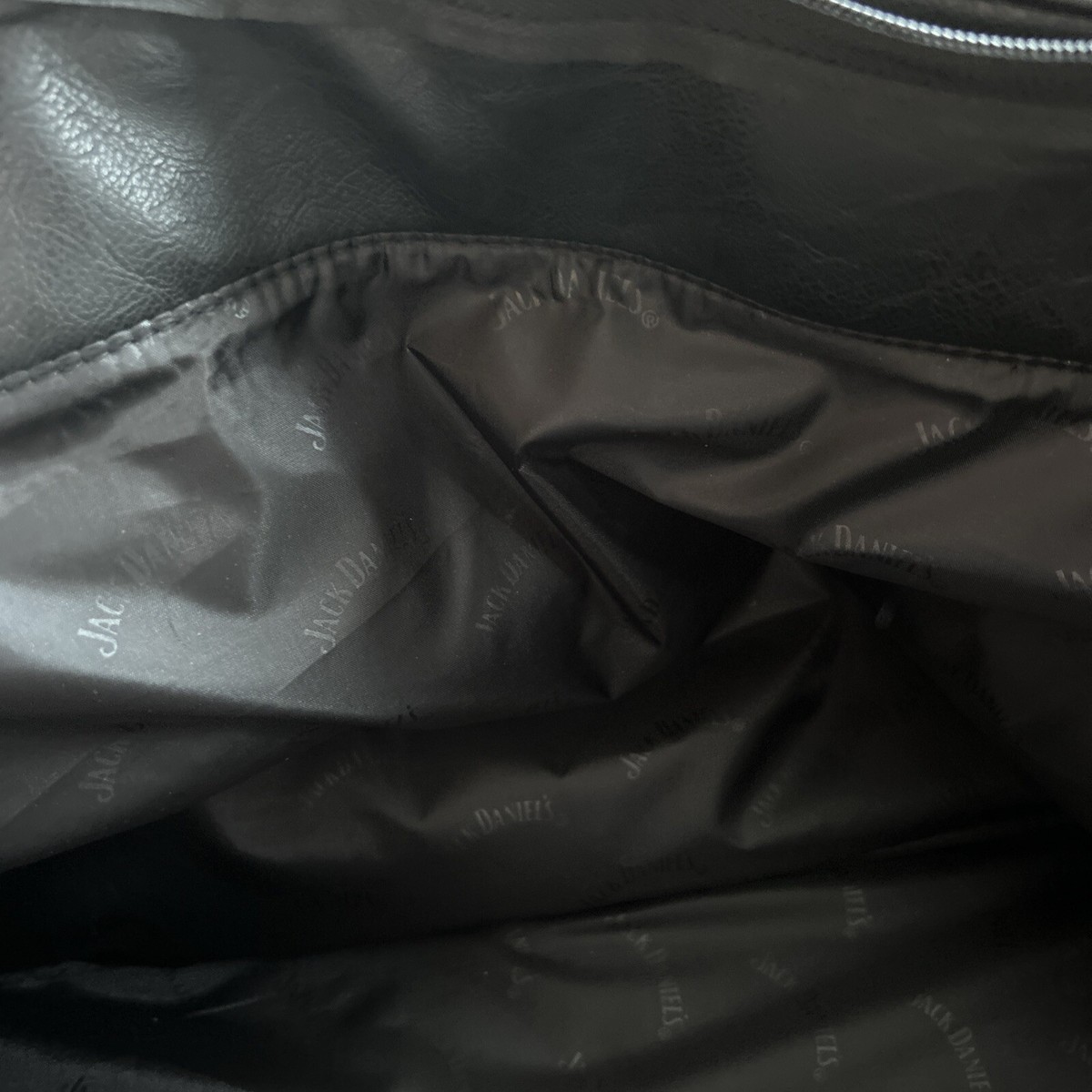 Rare Jack Daniel's Genuine Leather Travel Duffle Bag | eBay