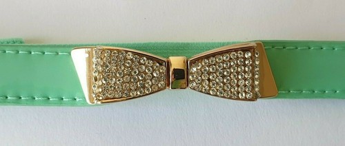 Ladies pretty green elasticated belt 