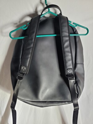 colorado backpack leather Kobuk - Midnight Black color:レッド pa_ps_load_capacity_metric:6 - 10 H&M Backpack Black Faux resistant flap—keep your essentials