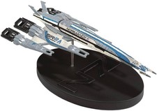 Dark Horse Mass Effect Normandy SR2 Remastered Ship Replica, Multicolor