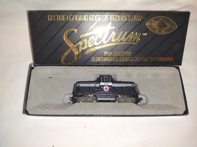 Bachmann Spectrum GE 44-ton Switcher Lehigh & New England Ho Scale