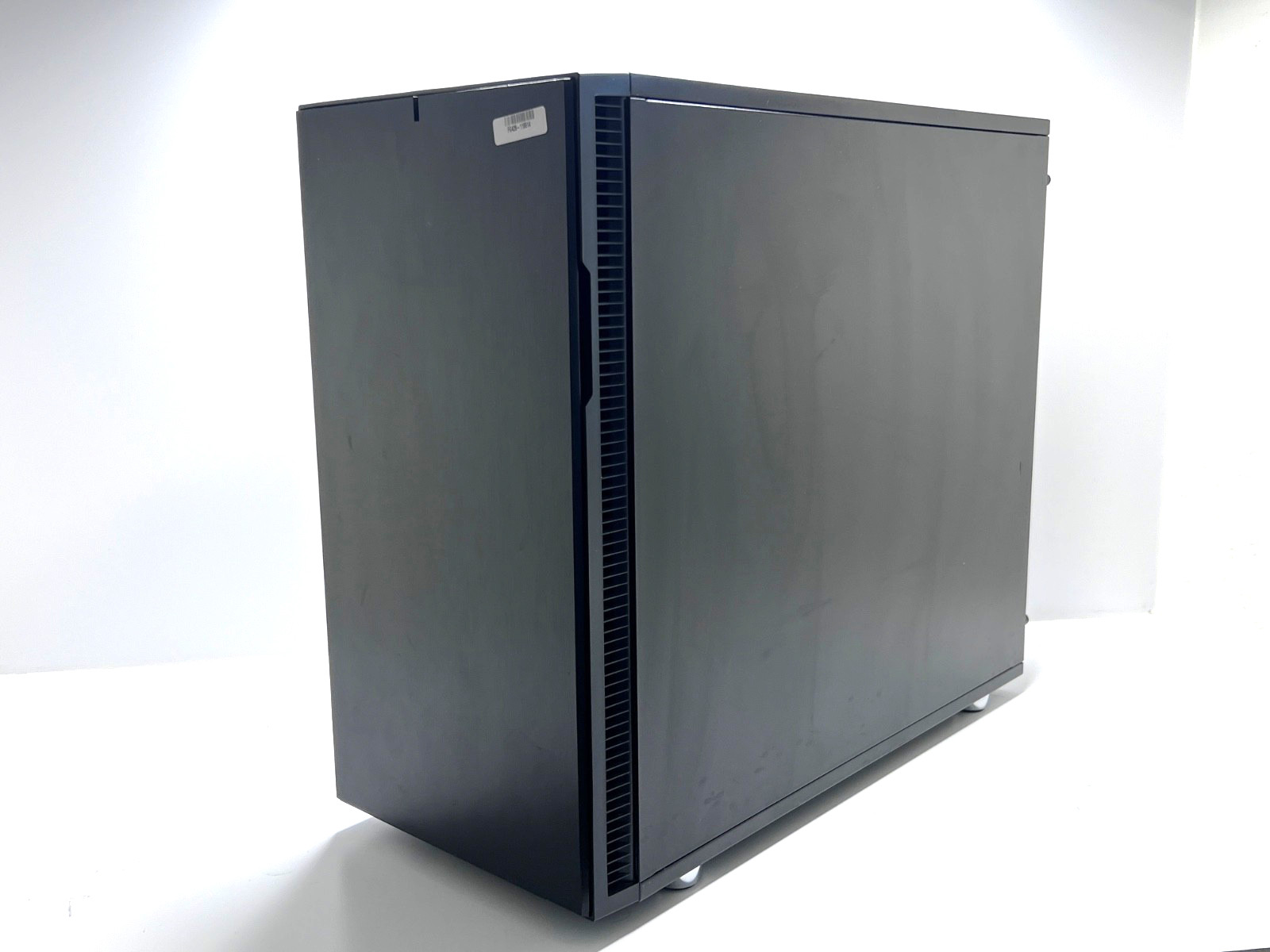 Desktop PC | i7-8700K | Quadro P2000 | 16GB RAM | 512GB NVMe | LINUX | NO WIFI