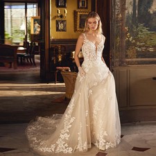 Boho Lace Elegant Evening Dresses V Neck Sleeveless Spaghetti Strap Party Gowns