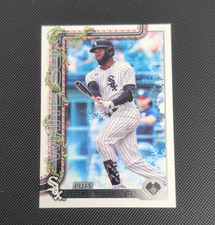 Topps 2024 Holiday Luis Robert Jr. #H117 Chicago White Sox Baseball Card Insert