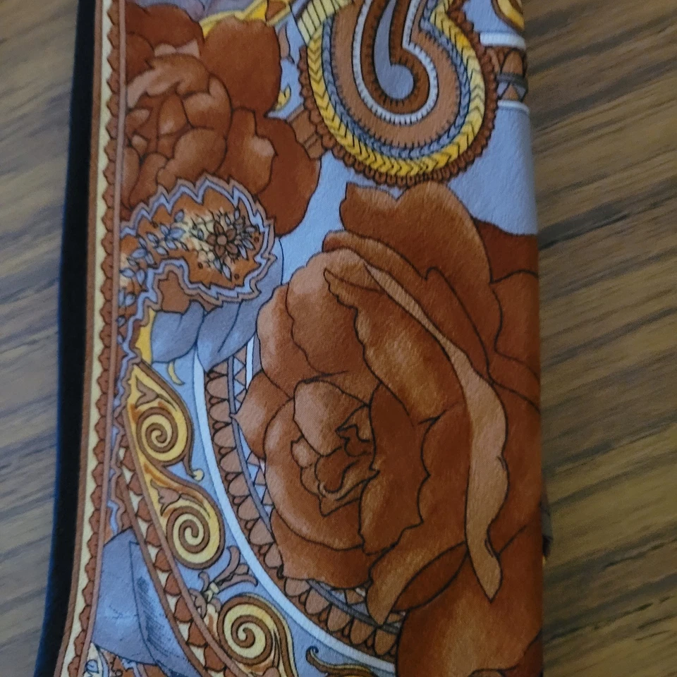 Винтажный шелковый галстук Vitaliano Pancaldi с цветочным рисунком и узором пейсли - Изображение 3 из 4