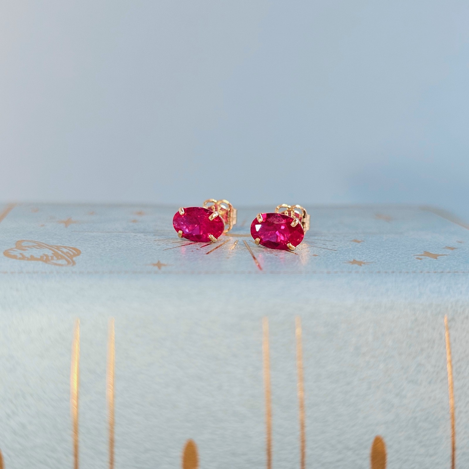 Solid 9ct Yellow Gold Solitaire Oval Ruby Studs -… - image 9
