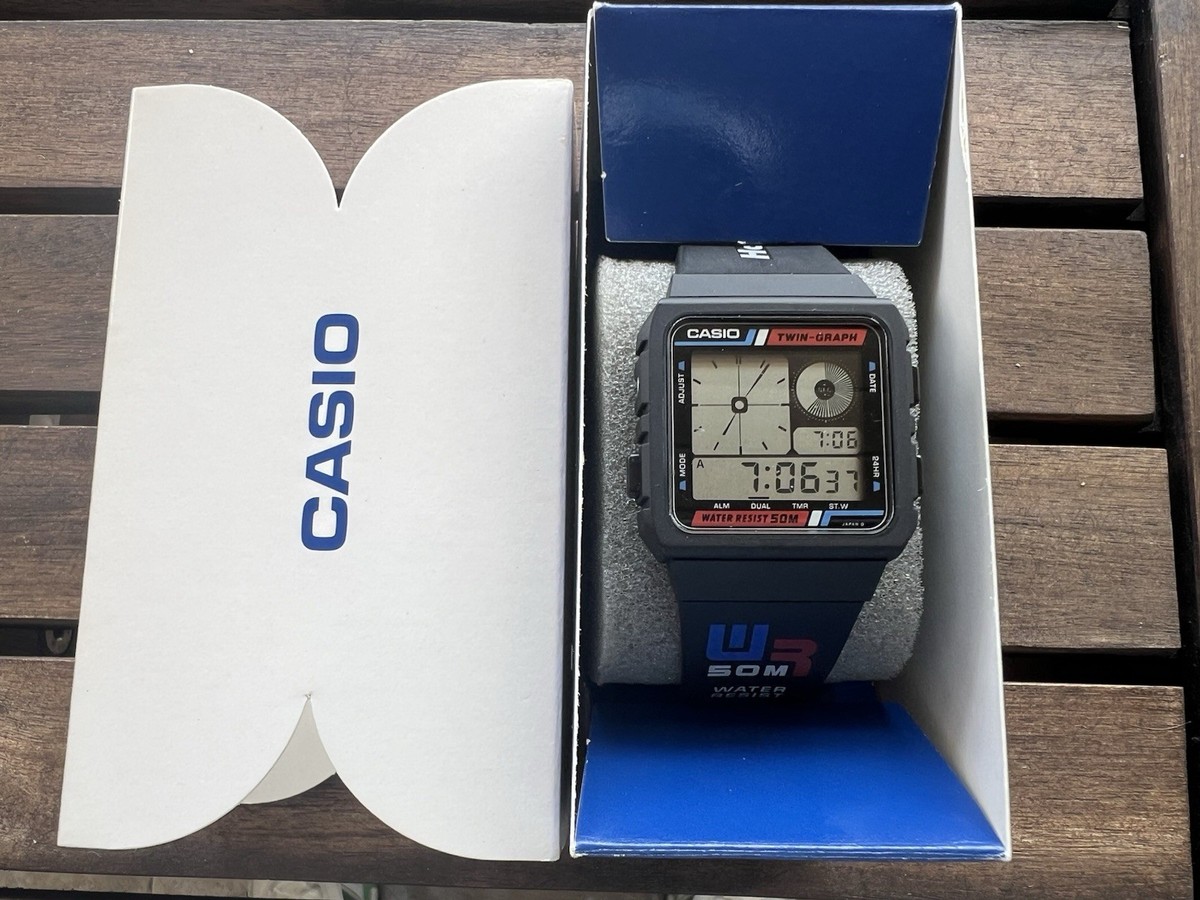 Vintage RARE Casio Twin Graph Ae-20w Mod 588 WR 50m Japan Vintage RARE Casio Twin Graph Ae-20w Mod 588 WR 50m Japan
