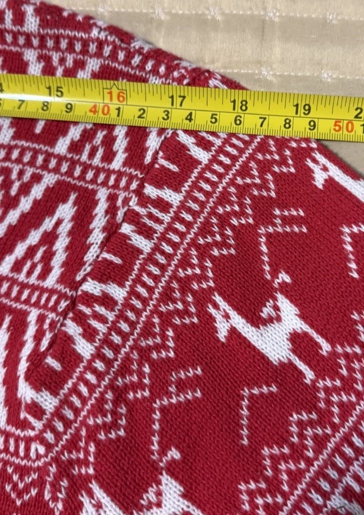 Ugly Sweater Christmas Party Llama 33 Degrees Pullover Red White Women Small