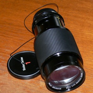 Vivitar Series 1 VMC 70-210mm f3.5 MACRO ZOOM LENS OLYMPUS OM NEEDS CLEAN