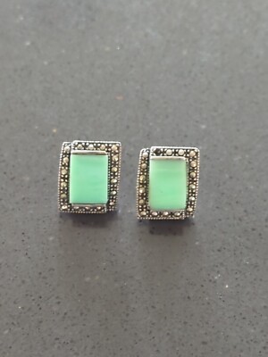 Sterling Silver Marcasite & Green Agate Square Estate Jewelry E39