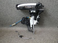 T&uuml;rschloss vorne links A1667200135 Griff Mercedes W246 B 200 7G-DCT 13.1835.187