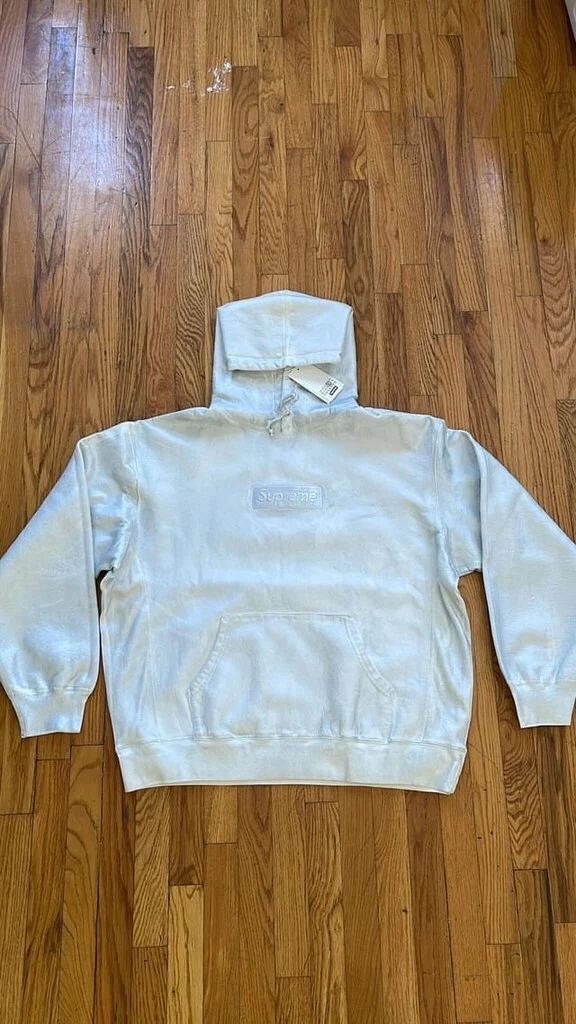 SUPREME MAISON MARGIELA. Sweat à capuche logo BLANC FOIL BOX. XL. EN MAIN PRÊT À EXPÉDIER !