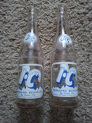2 Icy I-C 10oz Soda Pop Bottles Grand Pop Bottling Company Cincinnati Ohio  1947
