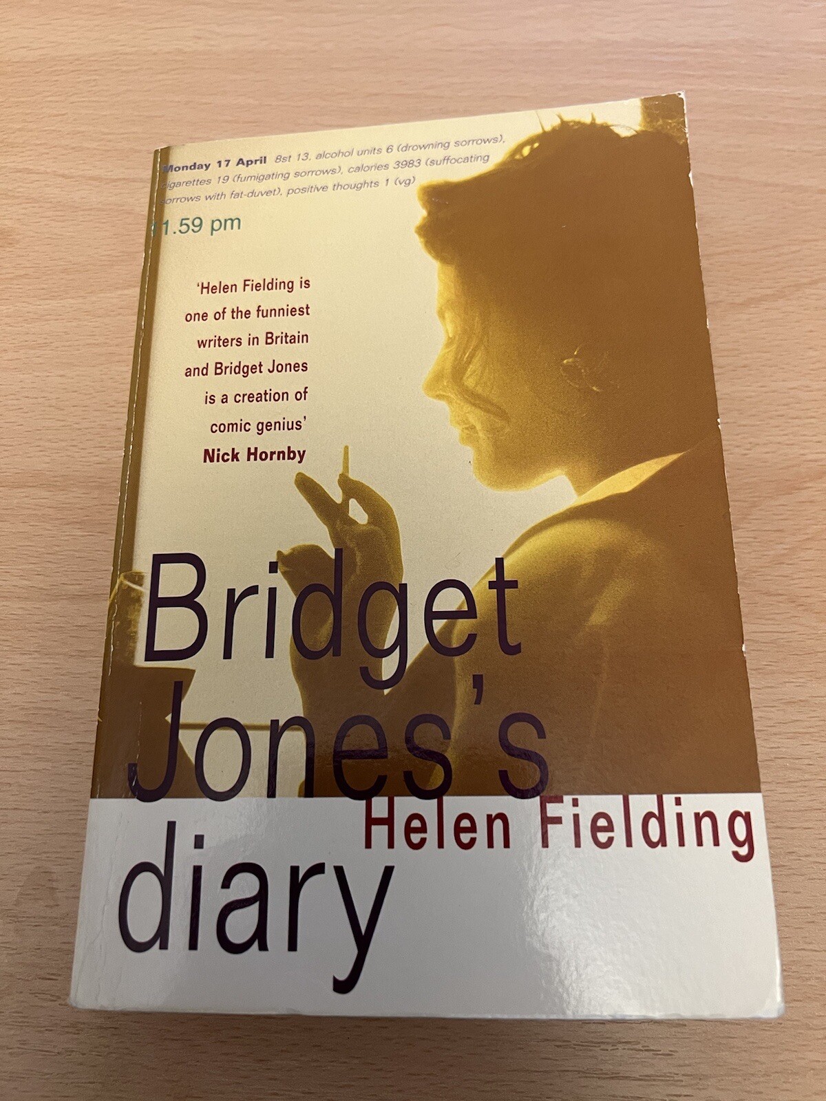 Bridget Jones's Diary: A Novel by Helen Fielding (Paperback, 1997)
