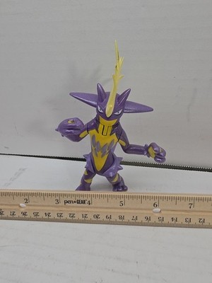 Pokémon Select Trainer Team Toxtricity 5  Articulated Jazwares Figure Loose