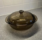 Vintage Corning Ware Pyrex Glass Amber/Brown Round 1.5 L Casserole & Lid