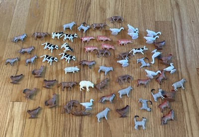 Large Lot of 64 Plastic Farm Animals Horses, Sheep, Cows, Chickens, Pig 