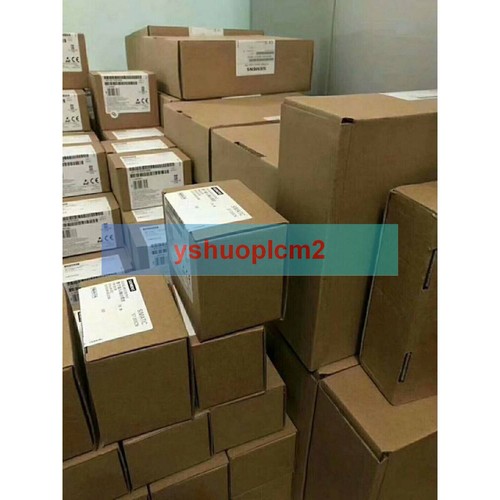 1PZ Nuovo Siemens Nuovo 6AV6 640-0DA11-0AX0 PLC 6AV6640-0DA11-0AX0 - Foto 4 di 4