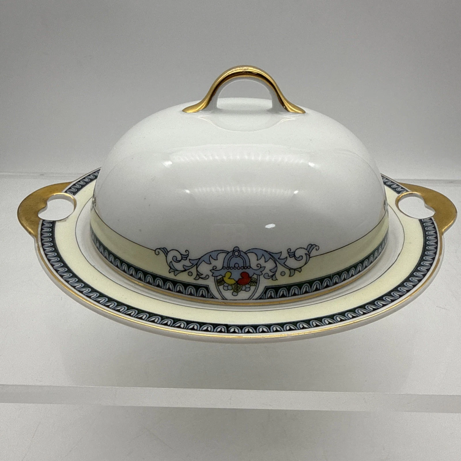 Meito China Butter Or Serving Dish with Cover Made In Japan Vintage