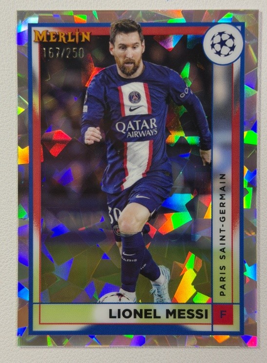 Lionel Messi 2022-23 Topps Merlin Chrome UCL Atomic Refractor /250 #104
