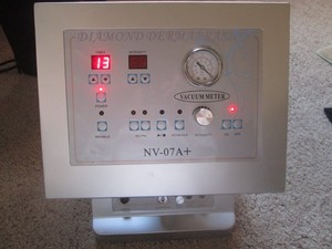 NICE Silver Spa Quality 5 Functional Diamond Dermabrasion Vacuum Meter Machine