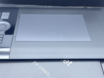 Wacom Intuos 4 PTK-440 Professional pen tablet Small PEN USB Cable