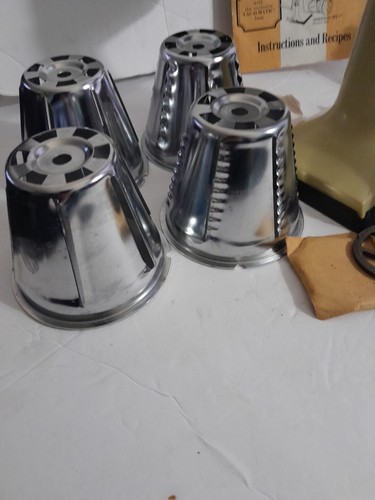 Vintage Rival Kitcheneer Grinder/shedders Combination With Manual - Picture 8 of 10