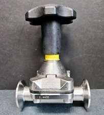 Topline Diaphragm Valve 2 in. Tri-Clamp Connections 150 PSI 316L Block Material
