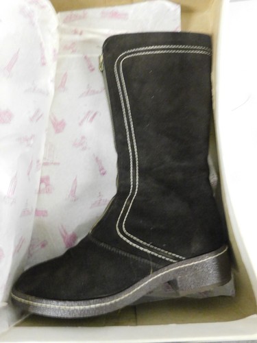 1967 Vintage Revelations Suede Leather Boots Made in America w/Box Desco Shoe Co - Picture 11 of 16