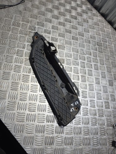 Parrilla de parachoques delantera izquierda Jaguar XF X250 2011-2014 - Imagen 8 de 12