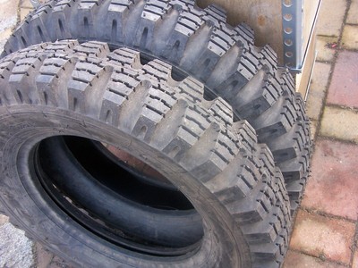 Body Lift Set ca Höherlegungssatz der Karosserie 50 mm GAZ 69