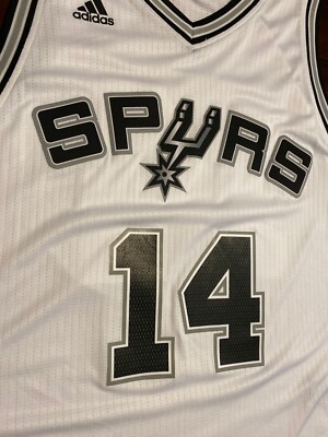 d*i様 激レア‼️ NBAユニフォーム San Antonio Spurs L s-l400.jpg