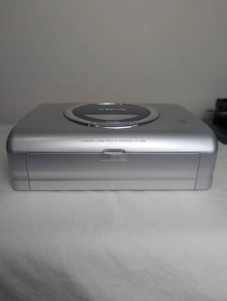 Canon CP-300 Digital Card Photo Printer & Accessories With Battery Pack - Image 3 of 4