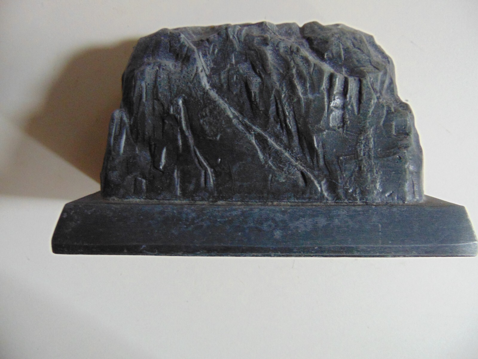Picture 4 of 6