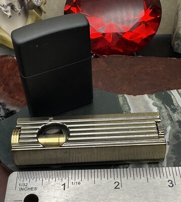dolphin cigarette lighter Pia international LED FLAME Home & Kitchen Comes empty. Rechargeable Dolphin Lighter  LEBUX