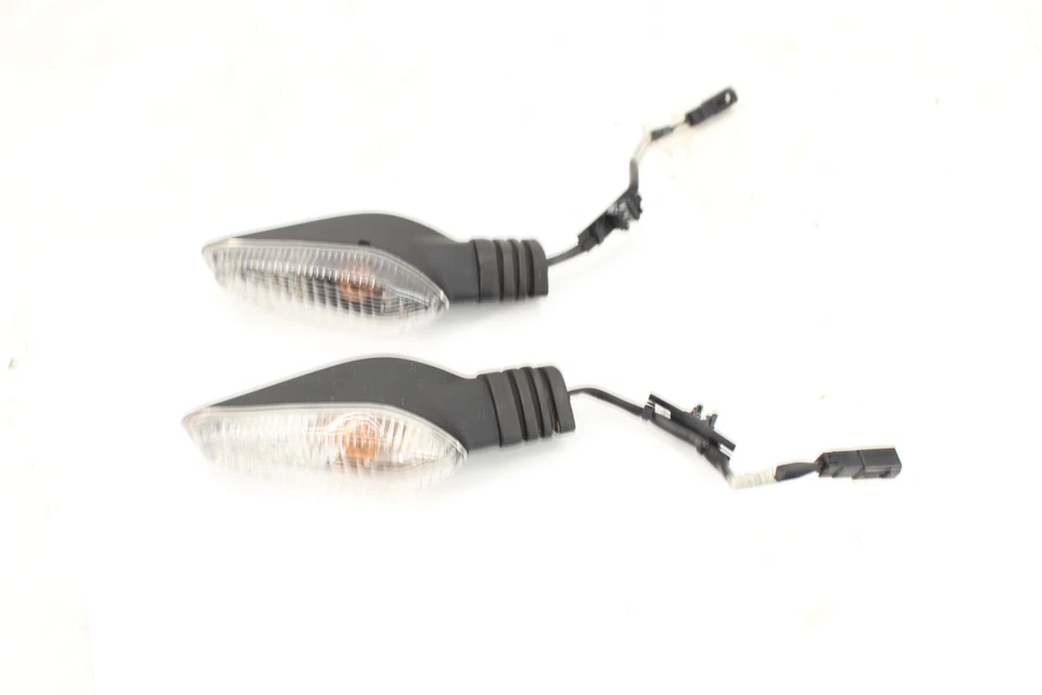 2022 Ducati Monster 797 Oem Rear Left Right Turn Signals Light Indicators - Image 2 of 4